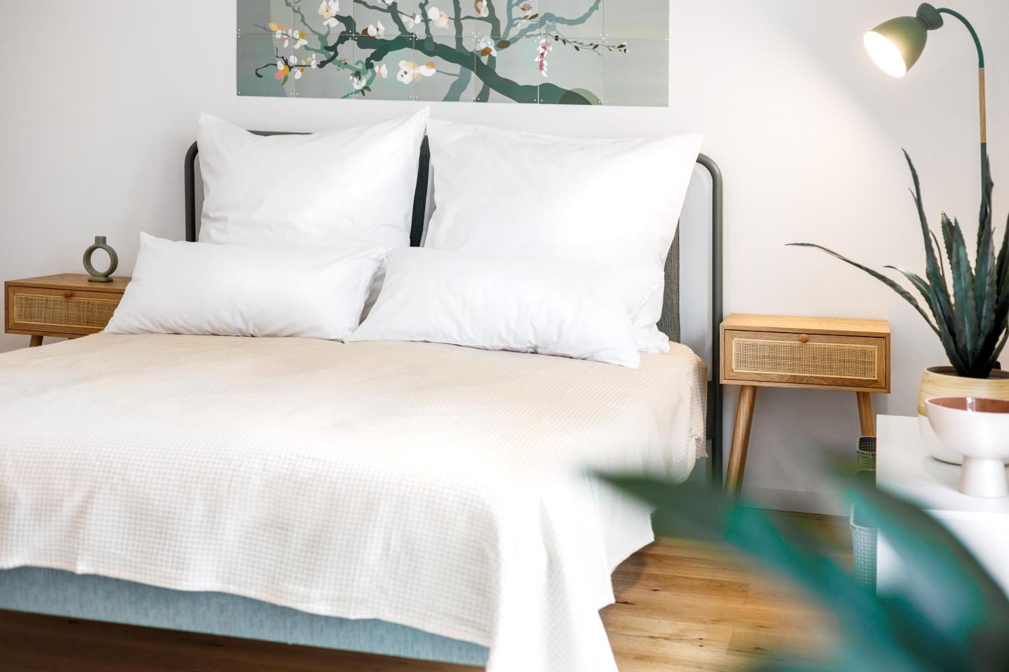 Design-Apartment In Linz Mit Netflix & Balkon Exterior foto